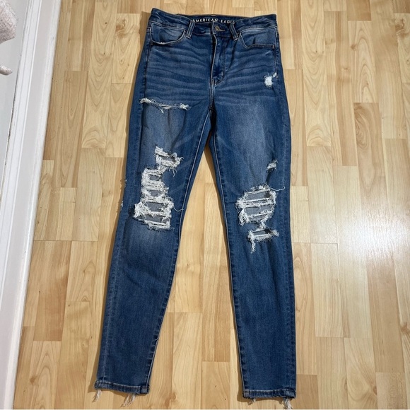 American Eagle Medium Wash Next Level Stretch Distressed Super High Rise Jean 4 - Picture 1 of 9